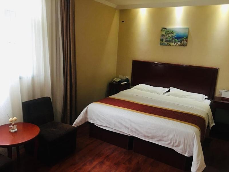 Greentree Inn High Tech Changzhi Road Subway Station Business Hotel Taiyuan  Exterior photo